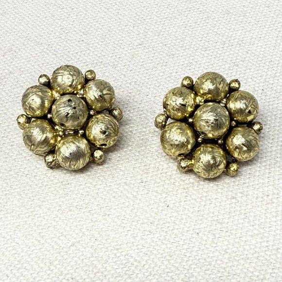 Vintage Cluster Bead Earrings Gold-Tone Clip‎ On Retro Classic - Picture 1 of 10